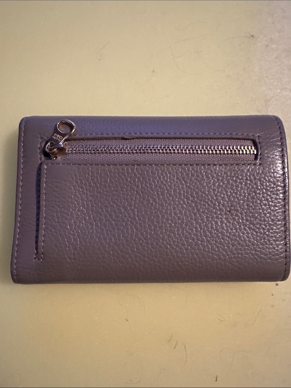 See By Chloe Pebbled Leather Wallet with Gold Bar No Callouts 🦩 - Picture 5 of 5
